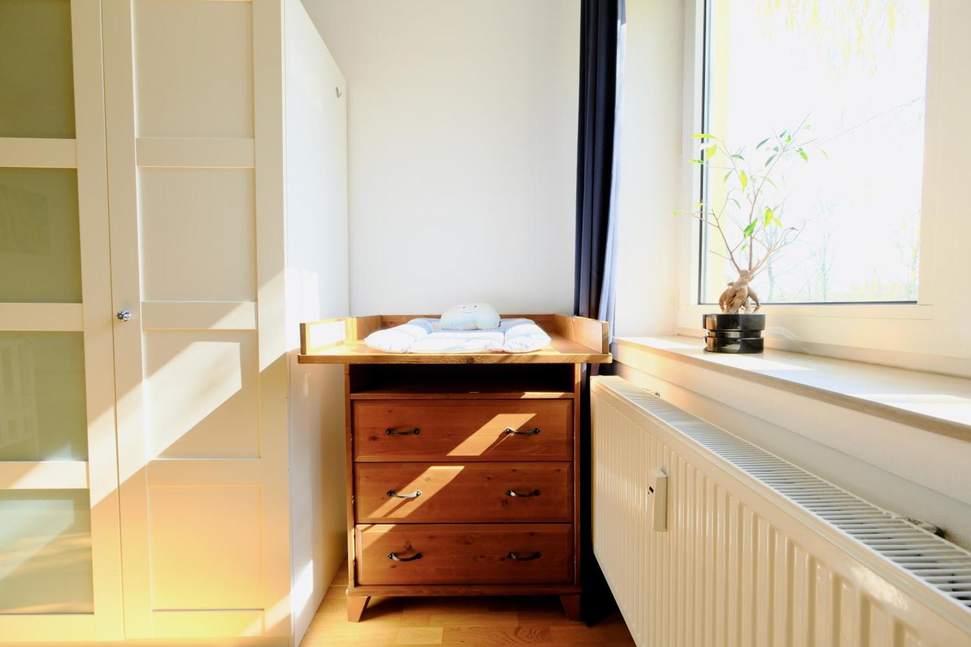Happybnb - Stilvolles, Naturgelegenes Apartment Mit Blick Auf Den Mittellandkanal Und Die Wasserstadt Hannover - Kamin, Parken Und Spielplatz ภายนอก รูปภาพ